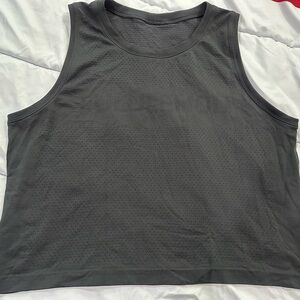 Lululemon Breeze By Muscle Crop
Tank *lululemon Black